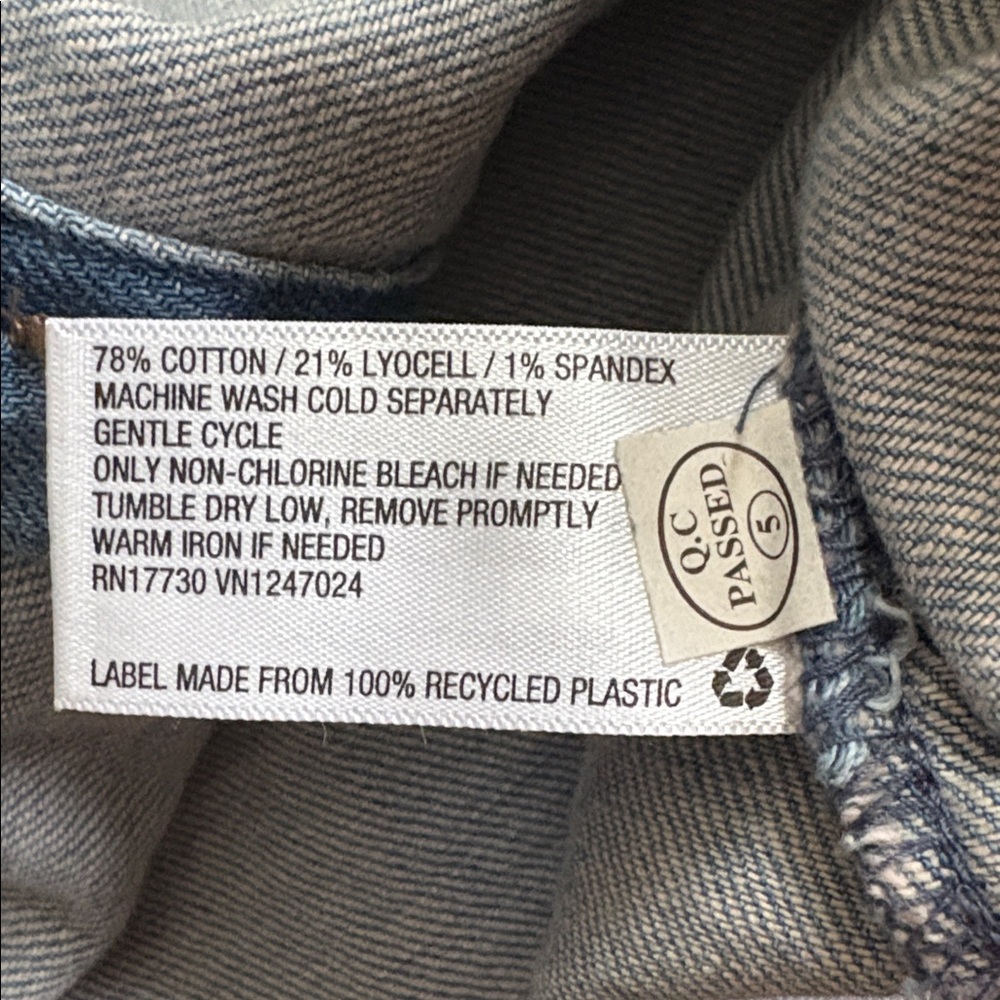 Universal Thread Light Blue Casual (tan) Button Down Shirt with pocket - Picture 8 of 8